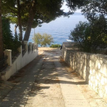 Apartmani Svalina - Seaview And 130M From Beach トロギール エクステリア 写真