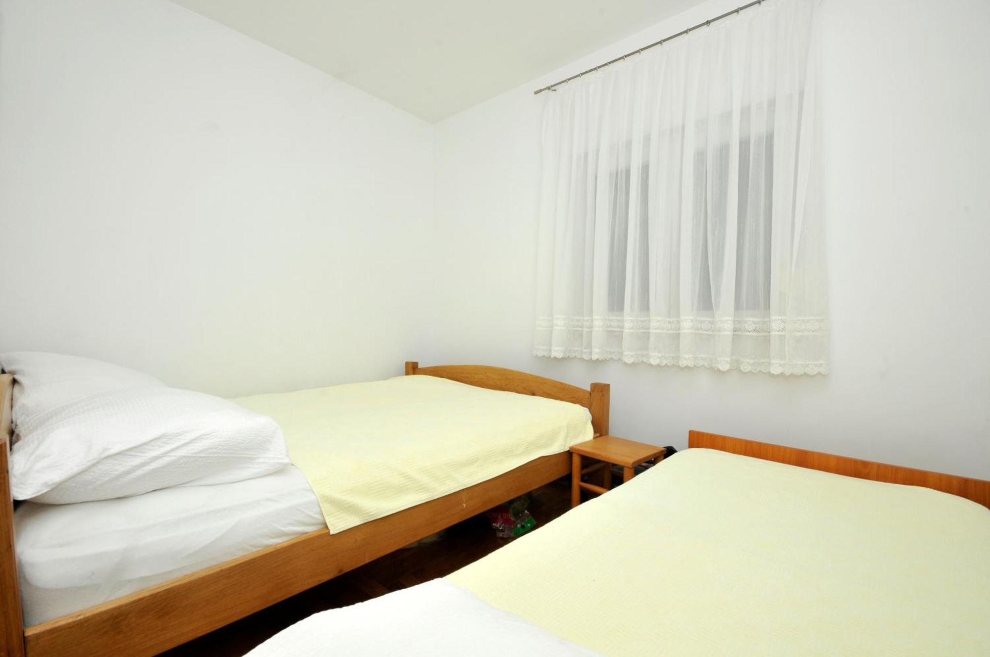 Apartmani Svalina - Seaview And 130M From Beach トロギール エクステリア 写真