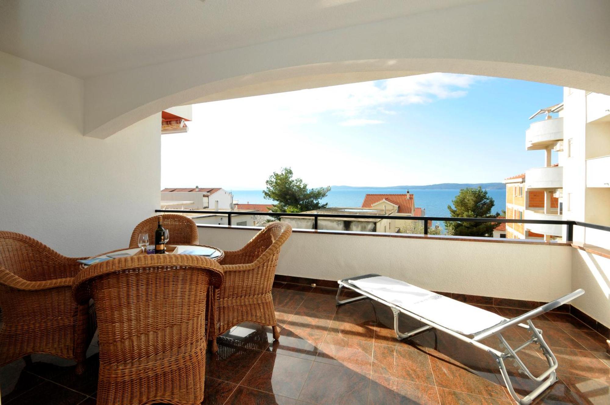 Apartmani Svalina - Seaview And 130M From Beach トロギール エクステリア 写真