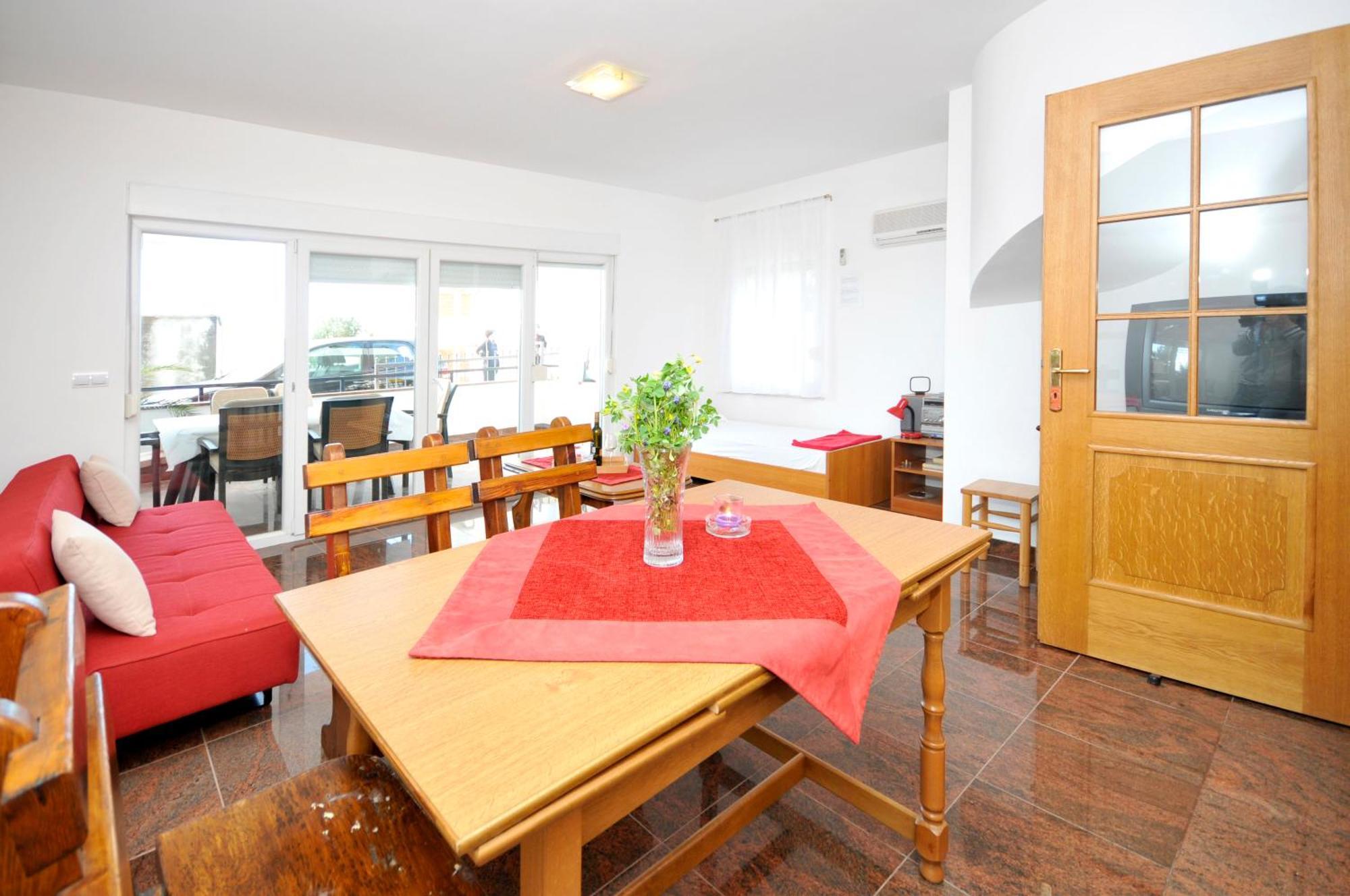 Apartmani Svalina - Seaview And 130M From Beach トロギール エクステリア 写真